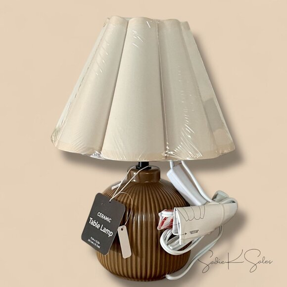 Home Decor Collection 12.5" Brown Ceramic Table Lamp Scalloped Shade - Picture 10 of 12
